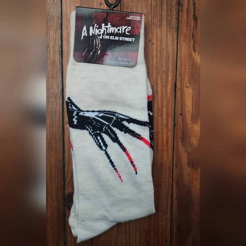 2 Pair Of Scary Movie Socks. A Nightmare On Elm Street And Chucky/ Childs Play